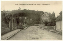 Ferrière-sur-Risle (La). Pont d'Anjou.