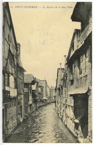 Pont-Audemer. La Rivière de la Rue Thiers (amont).