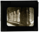 Église Saint-Trophime d'Arles (Bouches-du-Rhône), cloître.