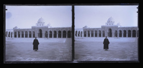 Cour intérieure d'un mosquée.