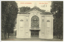 Pont-Audemer. Salle des Fêtes.
