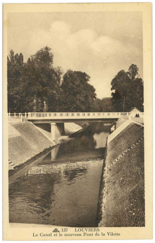 Louviers-Ville. Le Canal et le nouveau Pont de la Vilette.
