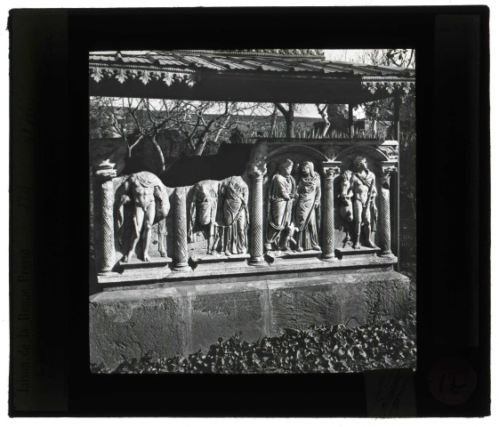 Sarcophage romain à Tipaza (Algérie).