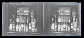 Salle et collections d'un musée égyptien.