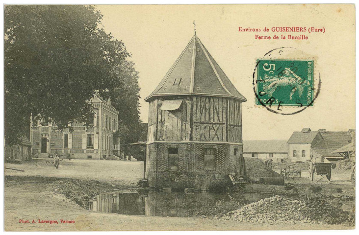 Guiseniers. Environs de Guiseniers (Eure) - Ferme de la Bucaille.