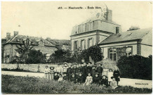 Hondouville. Ecole libre.