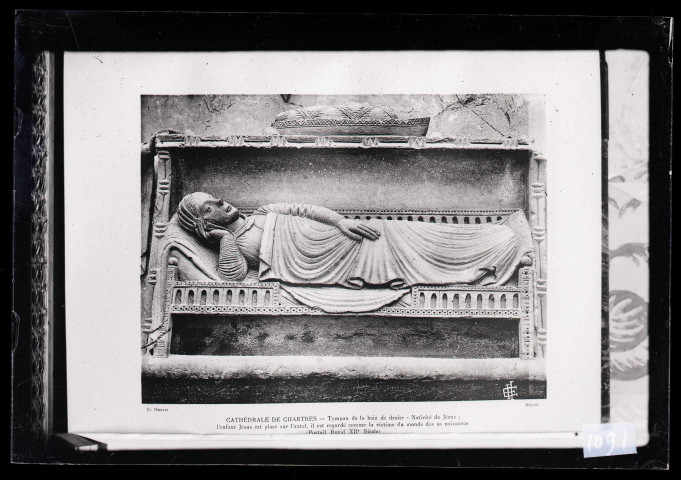 Cathédrale Notre-Dame de Chartres (Eure-et-Loir), tympan de la baie de droite "Nativité de Jésus".