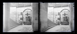 Intérieur de l'église du Saint-Sépulcre à Jérusalem (Israël).