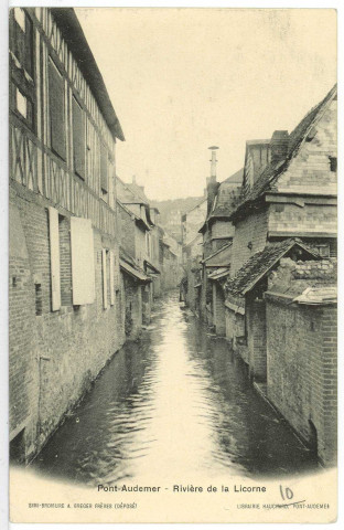Pont-Audemer. Rivière de la Licorne.