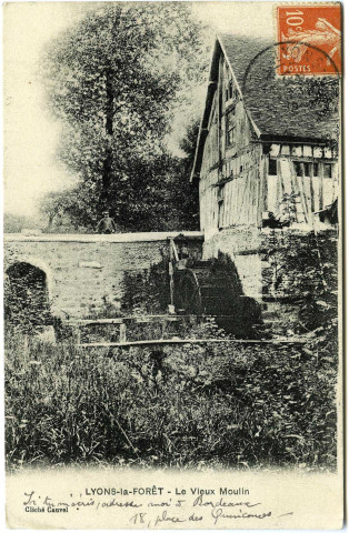 Lyons-la-Forêt. Le Vieux Moulin.