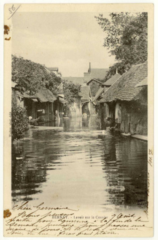 Bernay. Lavoir sur le Cosnier.