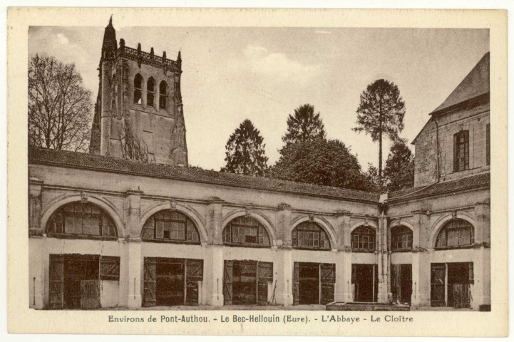 Bec-Hellouin (Le). L'Abbaye le cloitre.