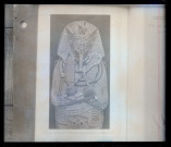 Illustrations extraites d'un ouvrage sur Toutankhamon « Le cercueil d'or massif qui contenait la Momie royale ».