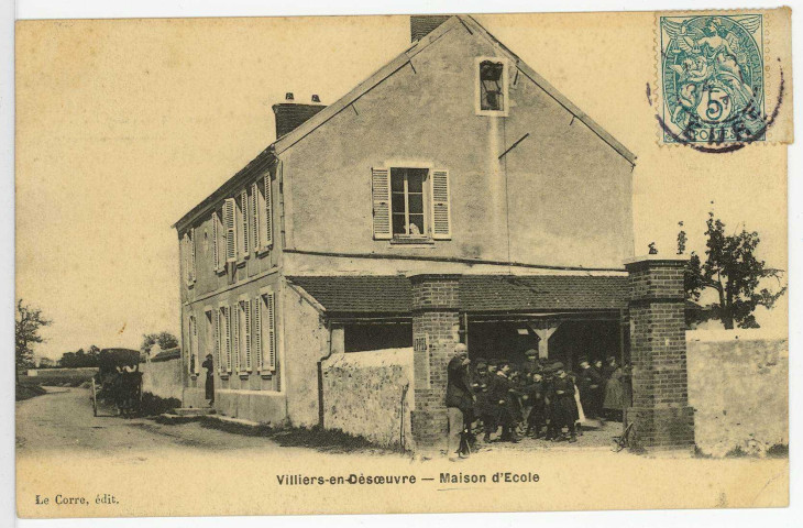 Villiers-en-Désoeuvre. Maison d'école.