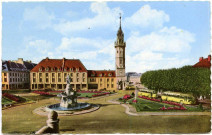 Evreux-Ville. Place de L'Hôtel de Ville et le Beffroi.