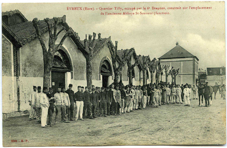 Evreux-Ville. Quartier Tilly, Construit sur l'emplacement de l'ancienne Abbaye St Sauveur.