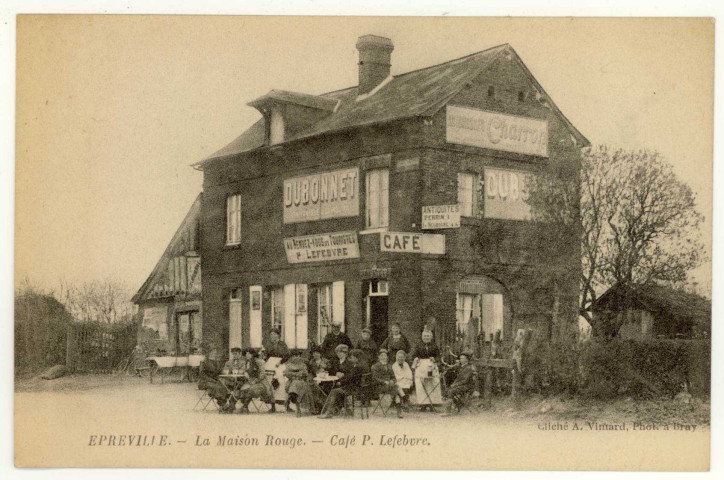 Epreville-près-le-Neubourg. La Maison Rouge-Café P. Lefebvre.