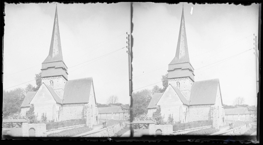 Vue d'ensemble de l'église de Ry (Seine-Maritime).