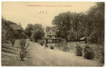 Connelles. Perspective sur la Villa du Moulin.