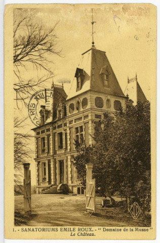 Saint-Sébastien-de-Morsent. Sanatoriums Emile Roux. - «Domaine de la Musse» Le Château.