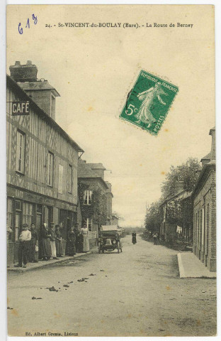Saint-Vincent-du-Boulay. La Route de Bernay.