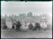 Manoir normand avec pigeonnier.