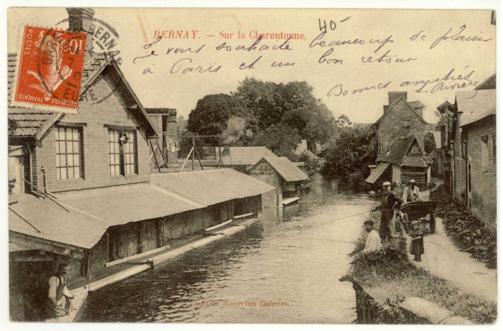 Bernay. Sur la Charentonne.
