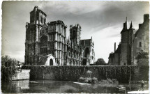Evreux-Ville. La Cathédrale (Côté Ouest).