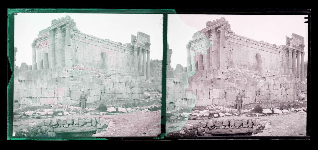 Ruines et vestiges de temple.